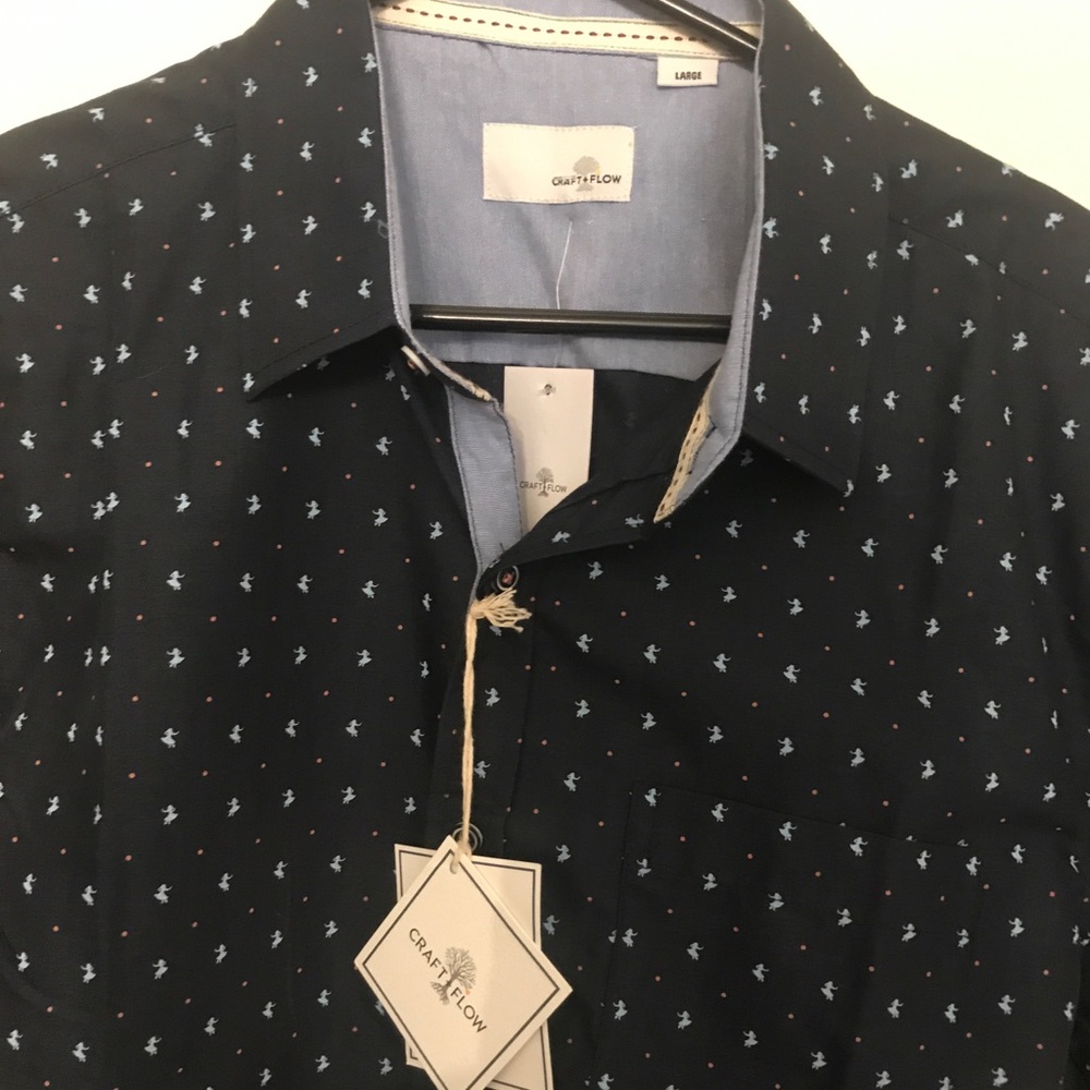 Craft + Flow (Hula Girl Button Down Shirt) NEW!!